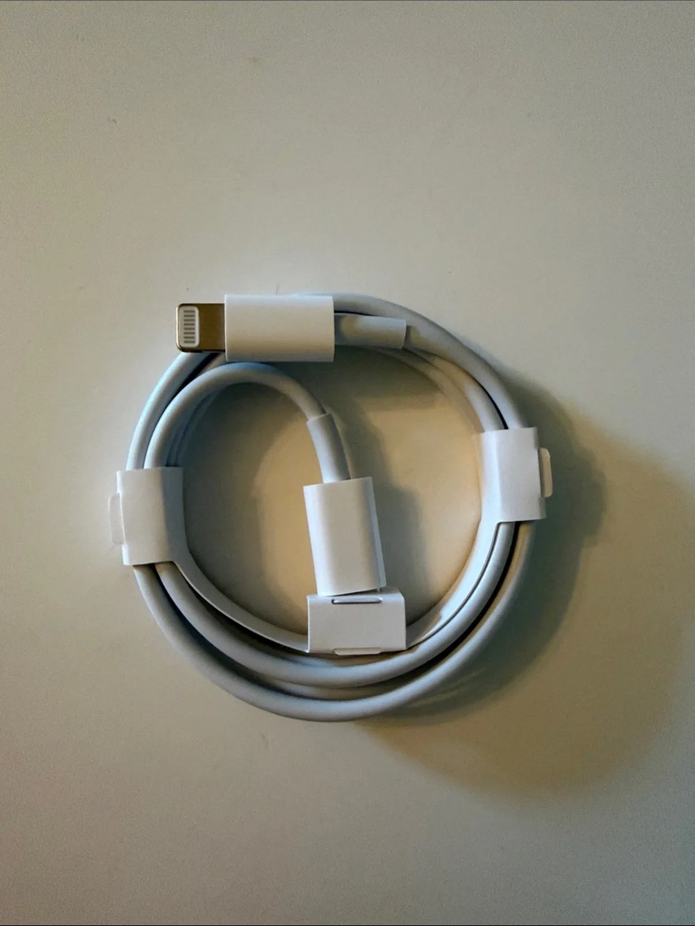 NEW Apple USB-C to Lightning Cable